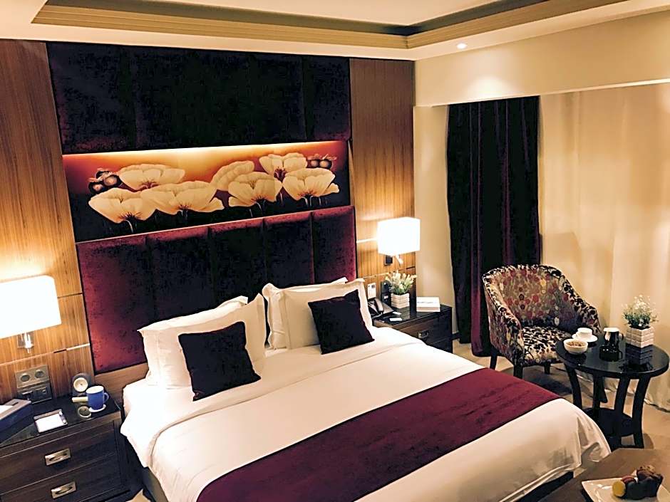 Gems Hotel