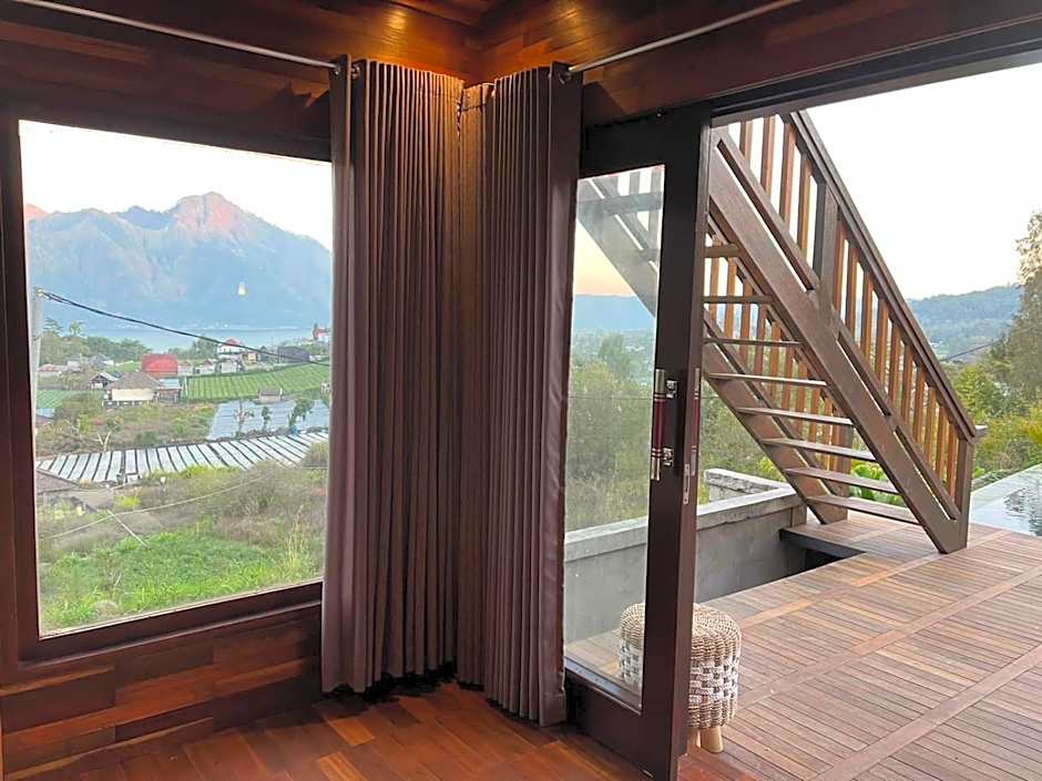 Batur Cliff Panorama