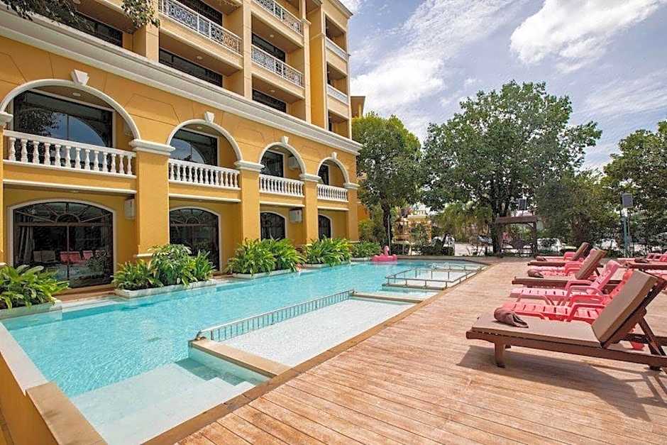 ROYAL PINEAPPLE HOTEL l a welcome to wealth and good fortune
