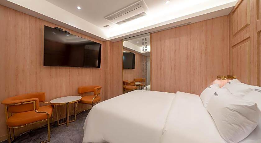 Suwon Station Hotel Insta