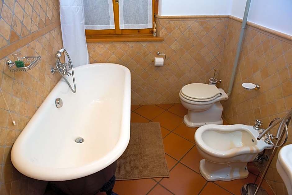 B&B I Pini Di Storaco