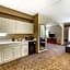 Comfort Suites Regency Park