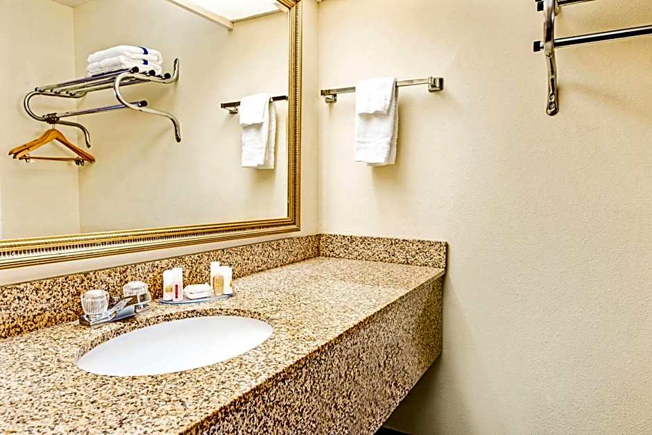 Days Inn by Wyndham Covington
