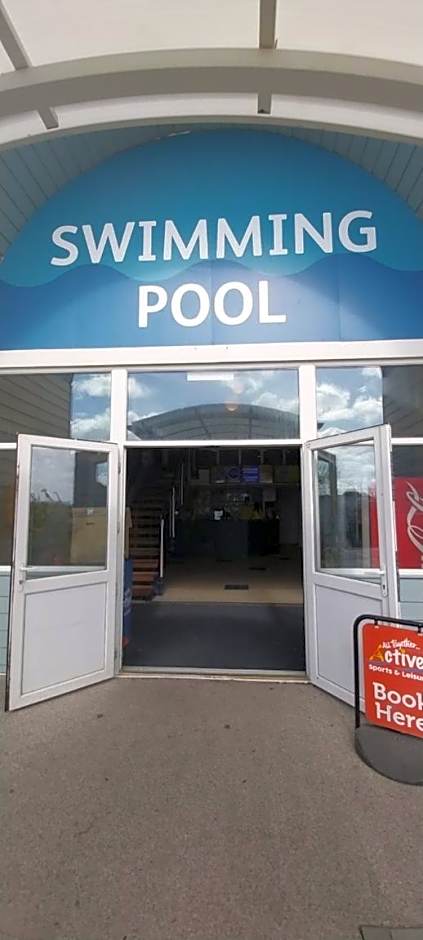 WillowWay168, Tranquility Family Home