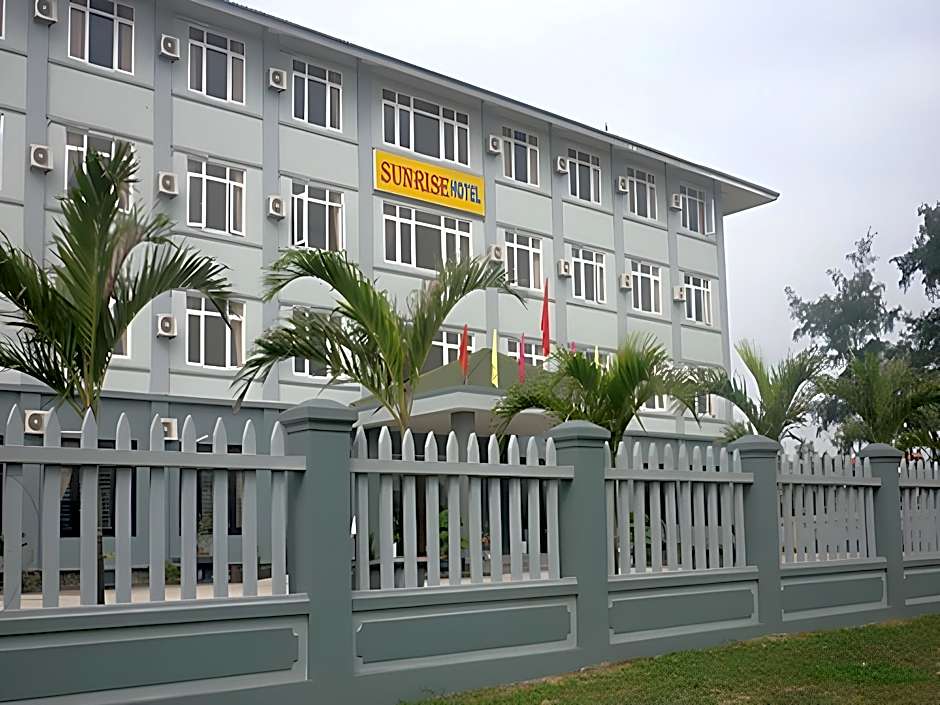 Sunrise Hotel