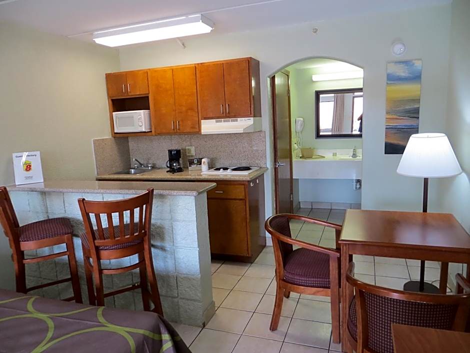 Super 8 by Wyndham South Padre Island