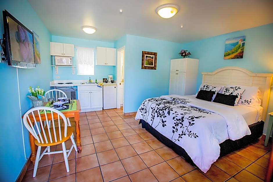Photo 1 of 13 of Queen Room with Kitchenette