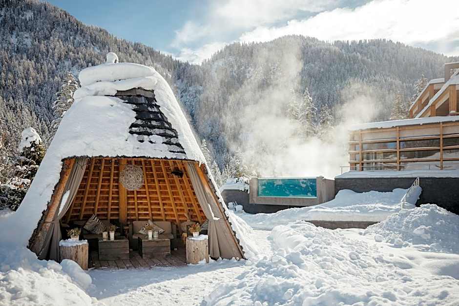 Hotel Cristallo - Wellness Mountain Living