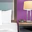 La Quinta Inn & Suites by Wyndham McAllen La Plaza Mall
