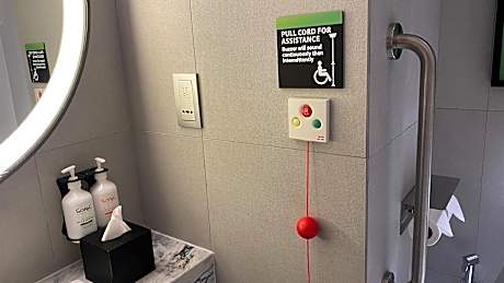 Standard King Room - Accessible