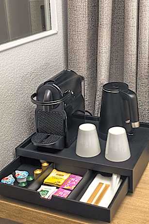 Superior Room - 1 King Bed