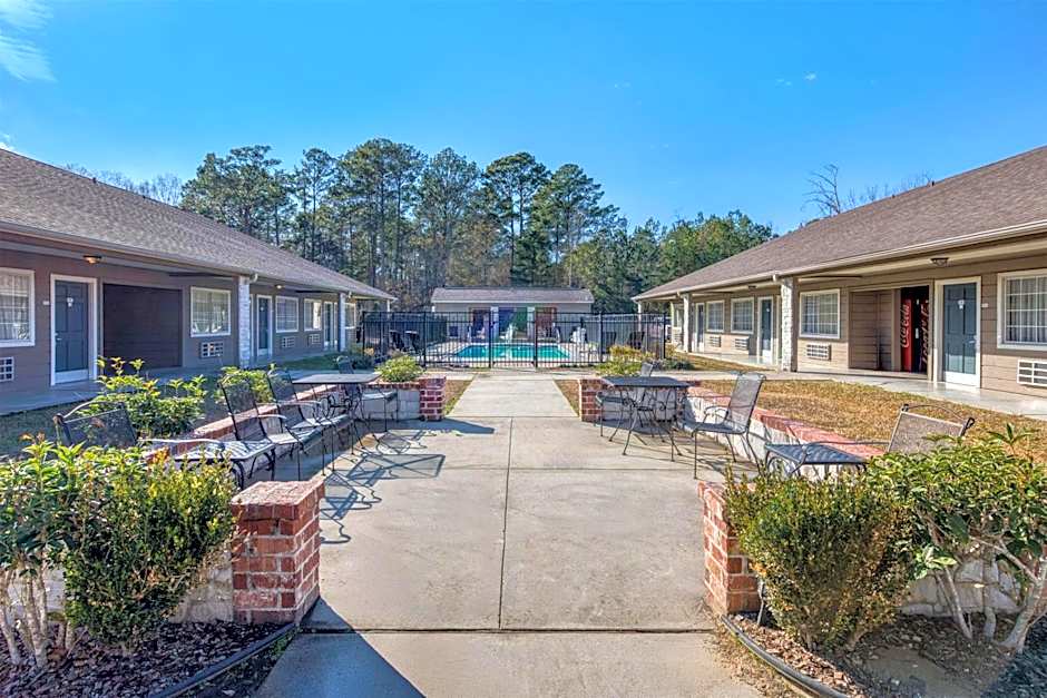 SureStay Hotel Leesville by Best Western
