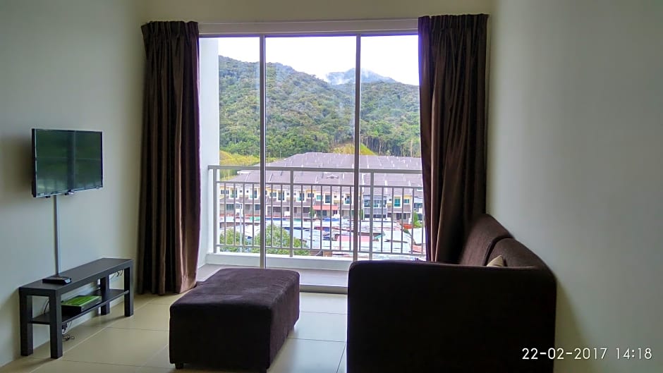 Woodz Highlands Apartment