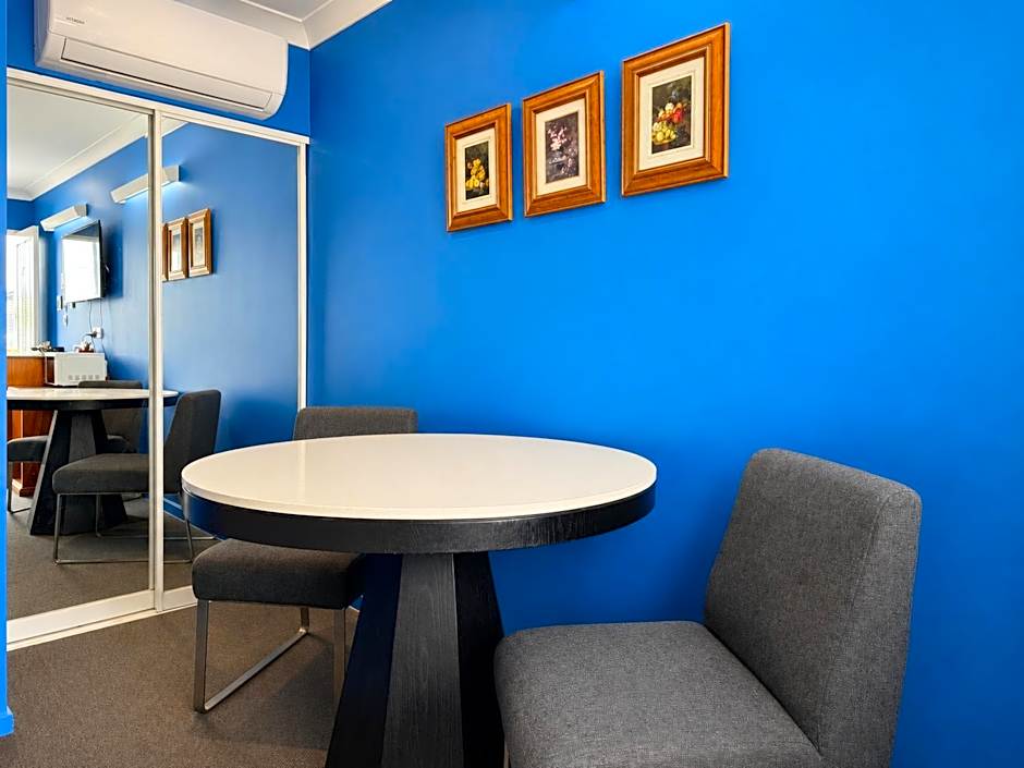 Aussie Rest Motel
