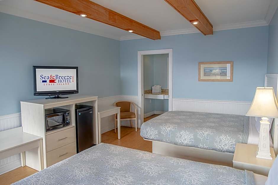 Sea And Breeze Hotel And Condo