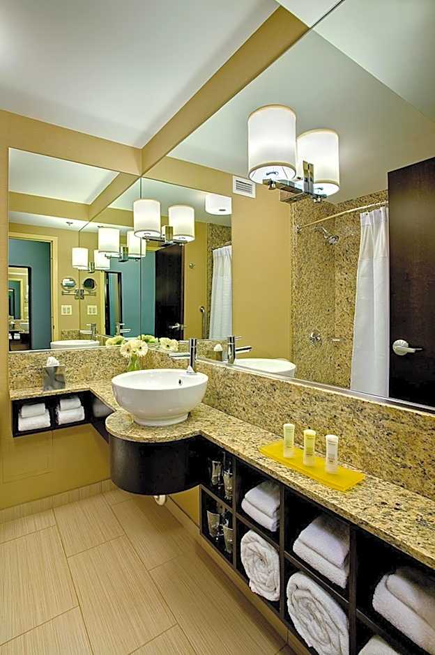 Crowne Plaza Chicago OHare Hotel & Conference Center By IHG
