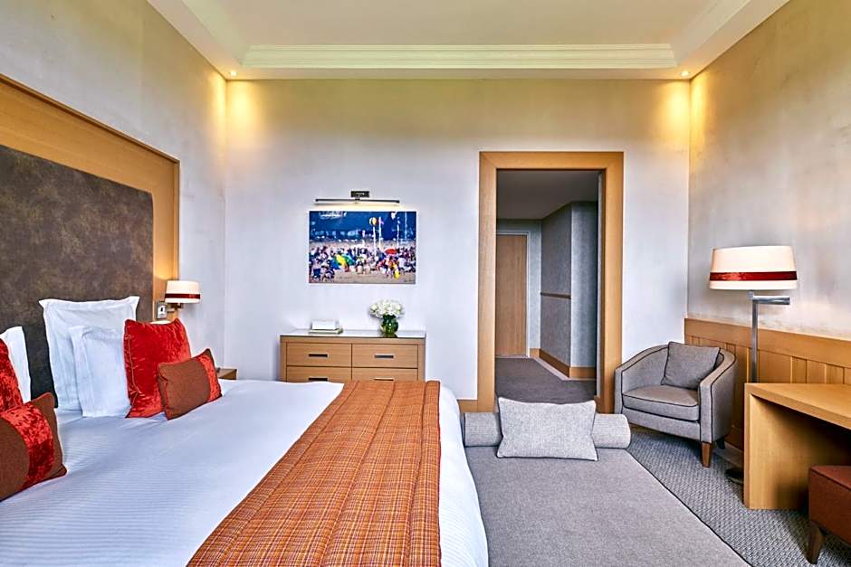 Hotel Barriere L'Hotel du Golf