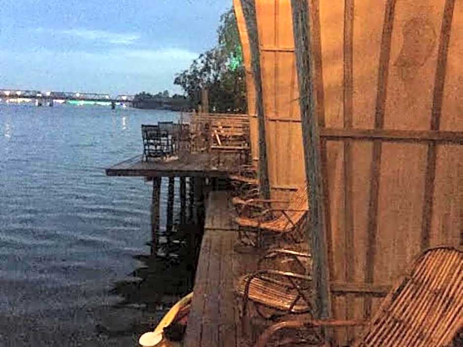Bamboo Bungalow