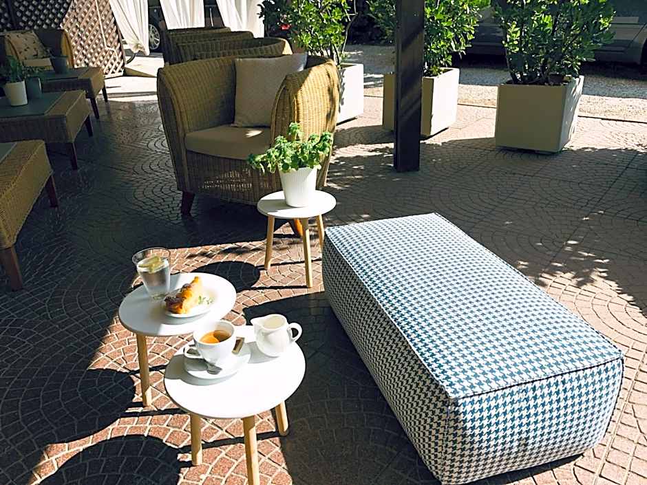 Hotel Aplo - Breakfast Experience