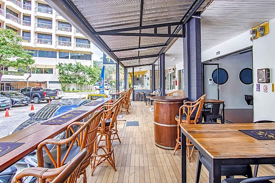Skippers Guesthouse – Ko Phuket, WY
