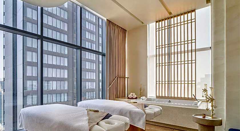 InterContinental Bangkok Sukhumvit By IHG