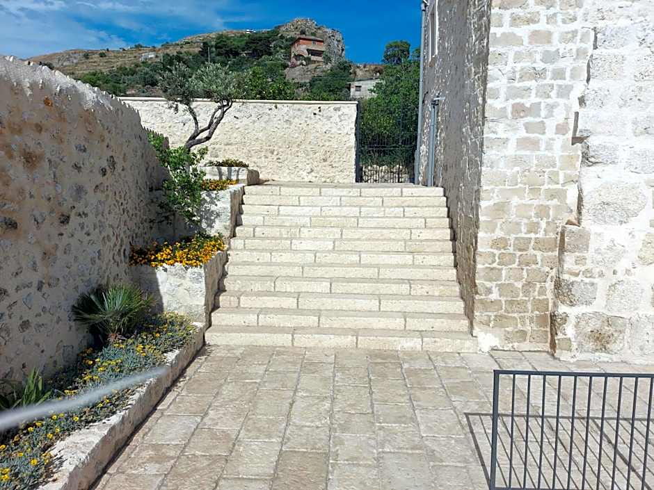 Masseria Torre Saracena