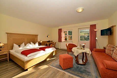 Deluxe Double Room with Balcony