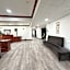 Black Gold Suites Stanley