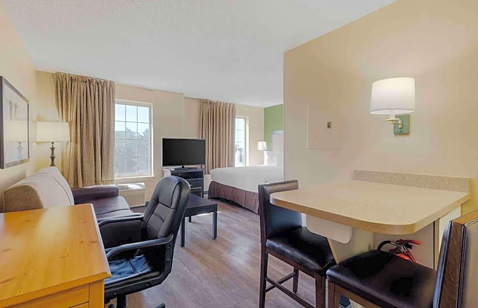 Extended Stay America Suites - Boston - Waltham - 52 4th Ave.
