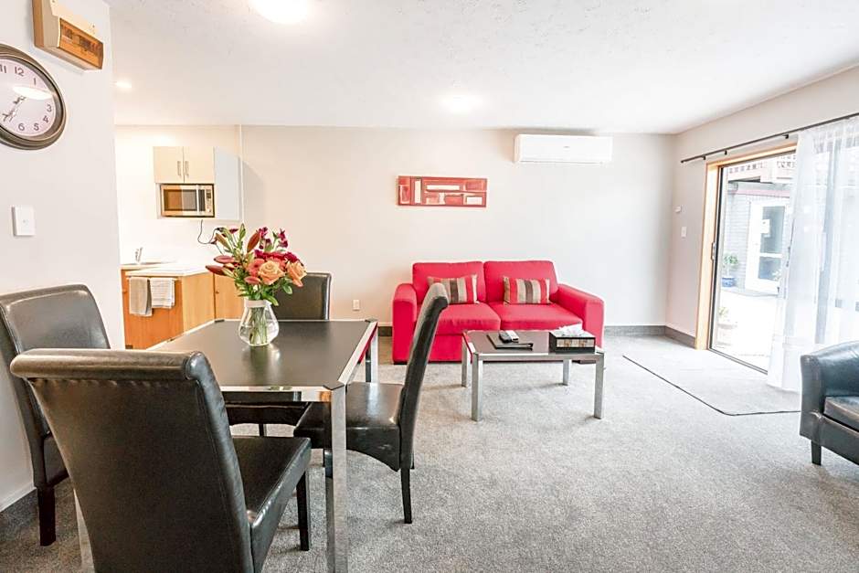 Strathern Motor Lodge