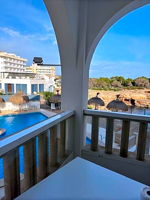 Orange Colom - Seaside Apartments