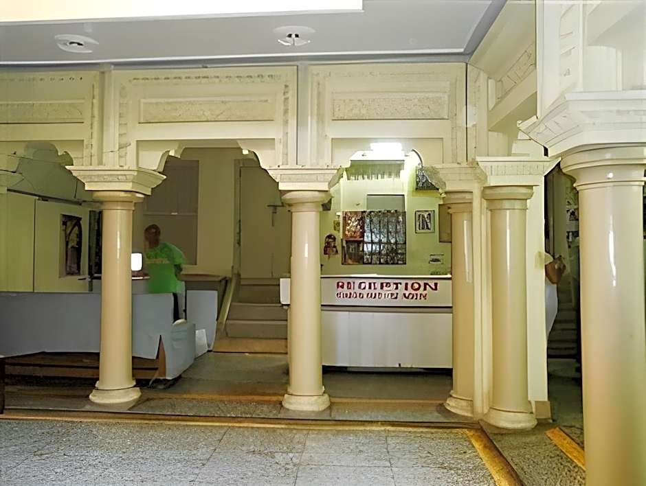 Hotel Basant – Varanasi, VA