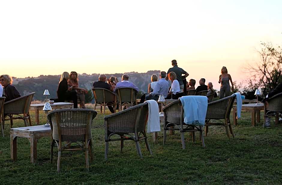 Hotel Emilia