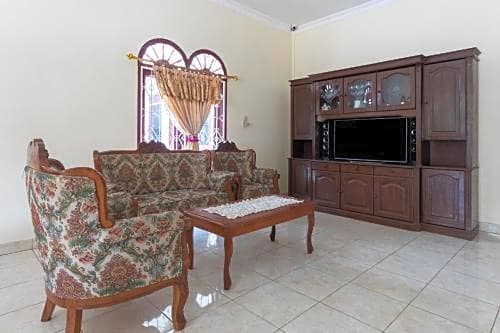 OYO 2916 Op Samuel Homestay