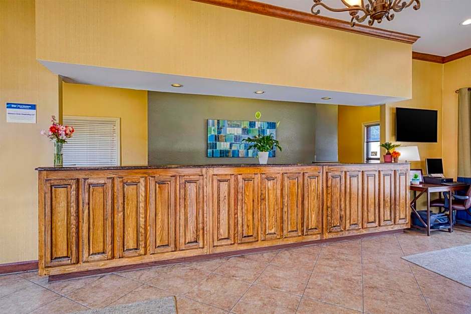 Best Western Winners Circle Inn