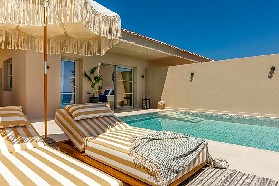 Sewelo Suites - Beachfront Boutique Suites