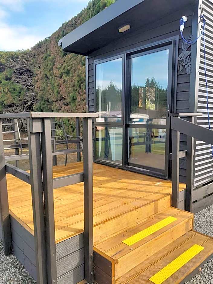 Leithfield Beach Holiday Park