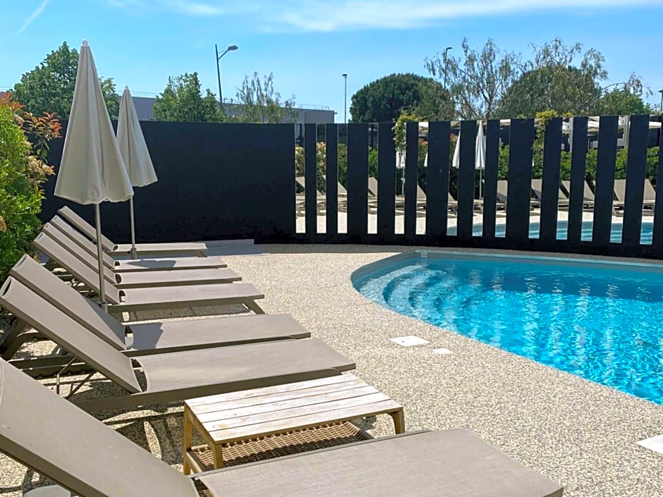 Ibis Lunel Petite Camargue