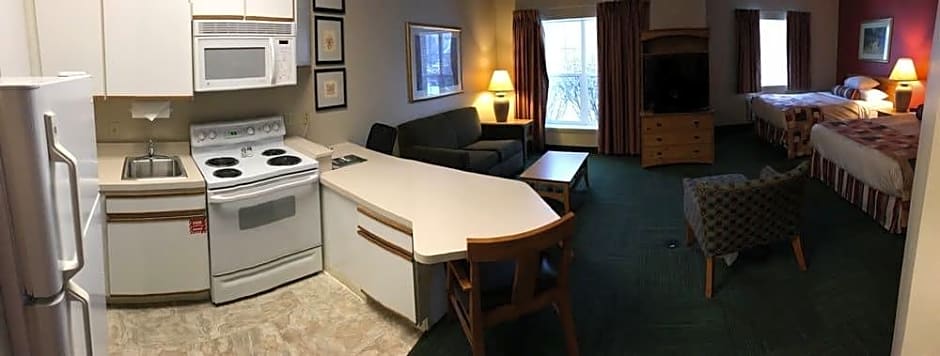 Cresthill Suites SUNY University Albany