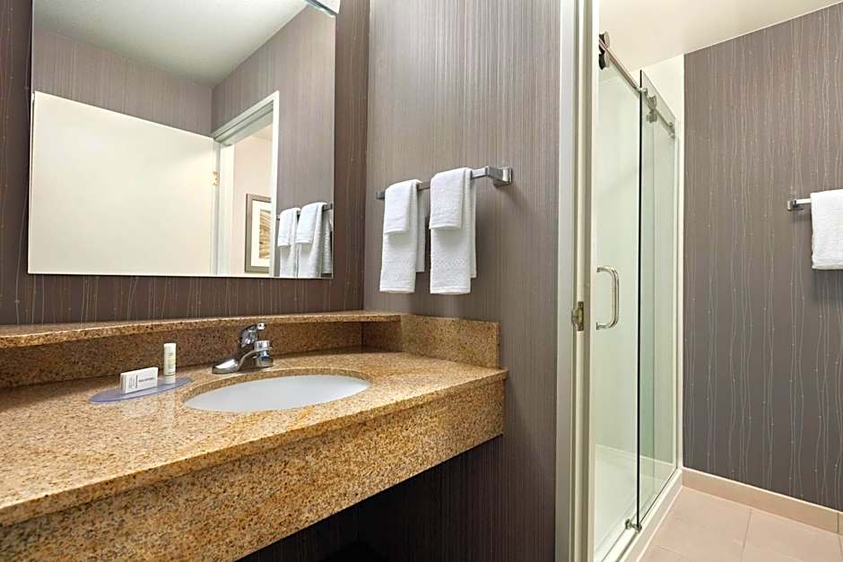 Courtyard by Marriott Salinas Monterey