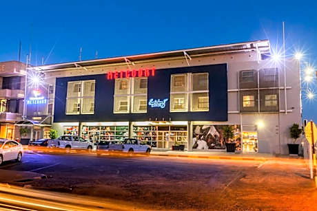 Peermont Metcourt Hotel