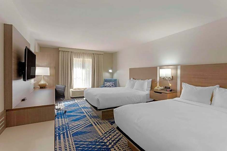 Comfort Inn & Suites Hot Springs Midtown