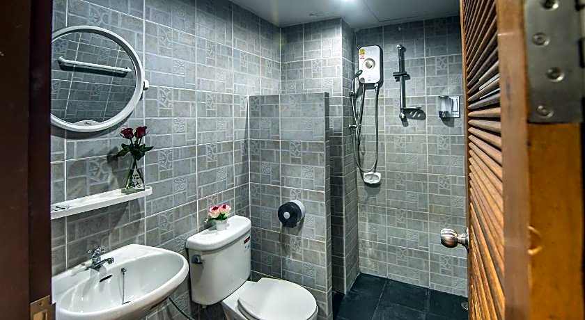 Lanta Nice Beach House