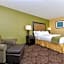 Holiday Inn Express Hotel & Suites Charlotte By IHG
