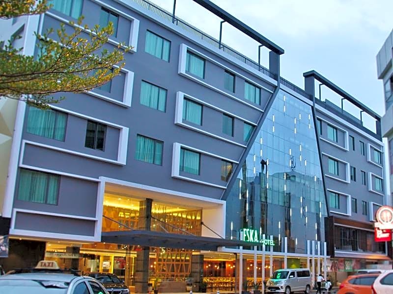 Eska Hotel