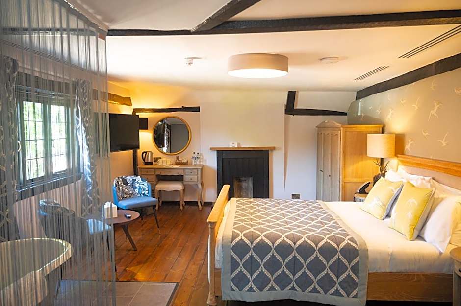 The Olde Bell, BW Signature Collection