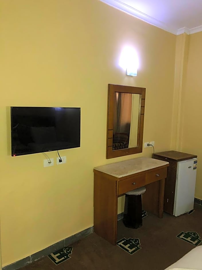 Regency Hotel
