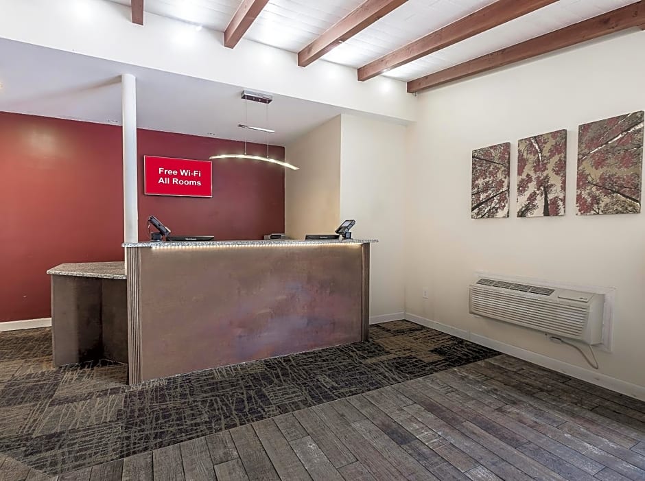 Red Roof Inn Lancaster - Strasburg