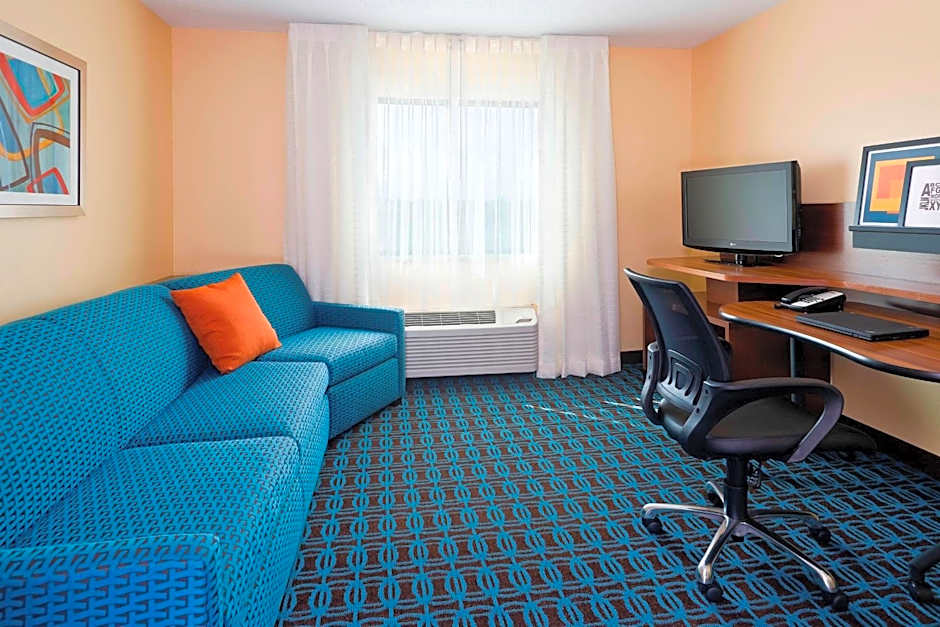 Fairfield Inn & Suites by Marriott Dallas Park Central
