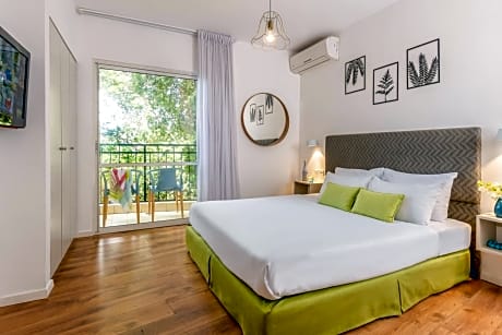 Travel Hotel Eilon